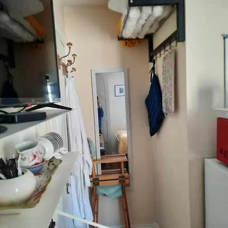 Centre Ensuite ホームステイ